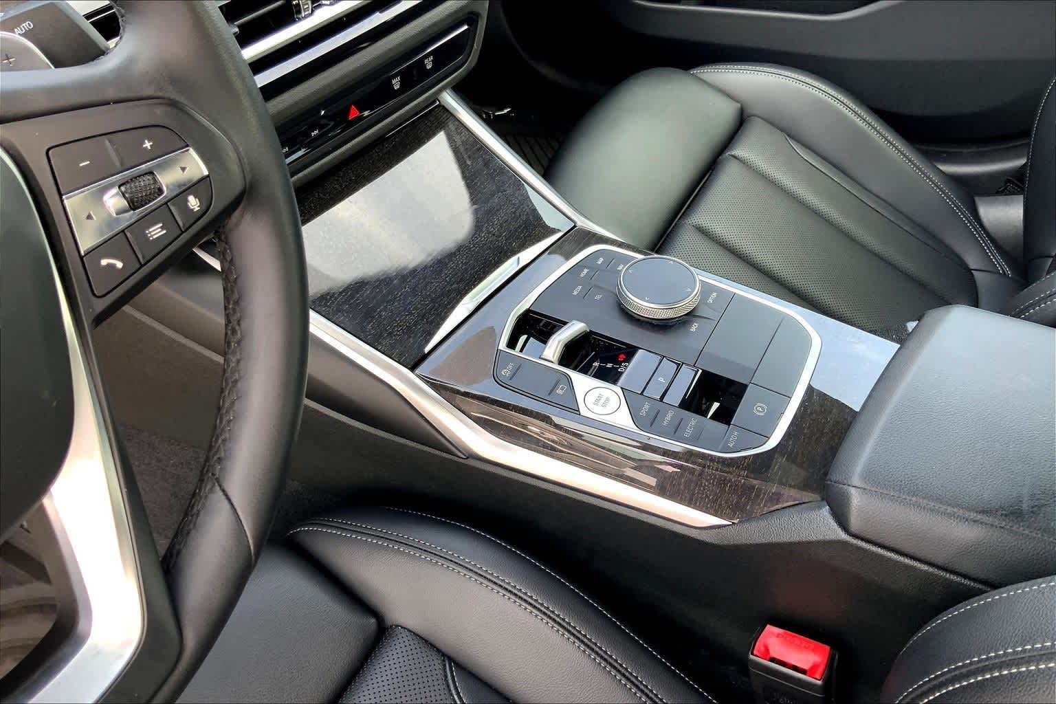 Thumbnail: 2023 BMW 3 Series - 16