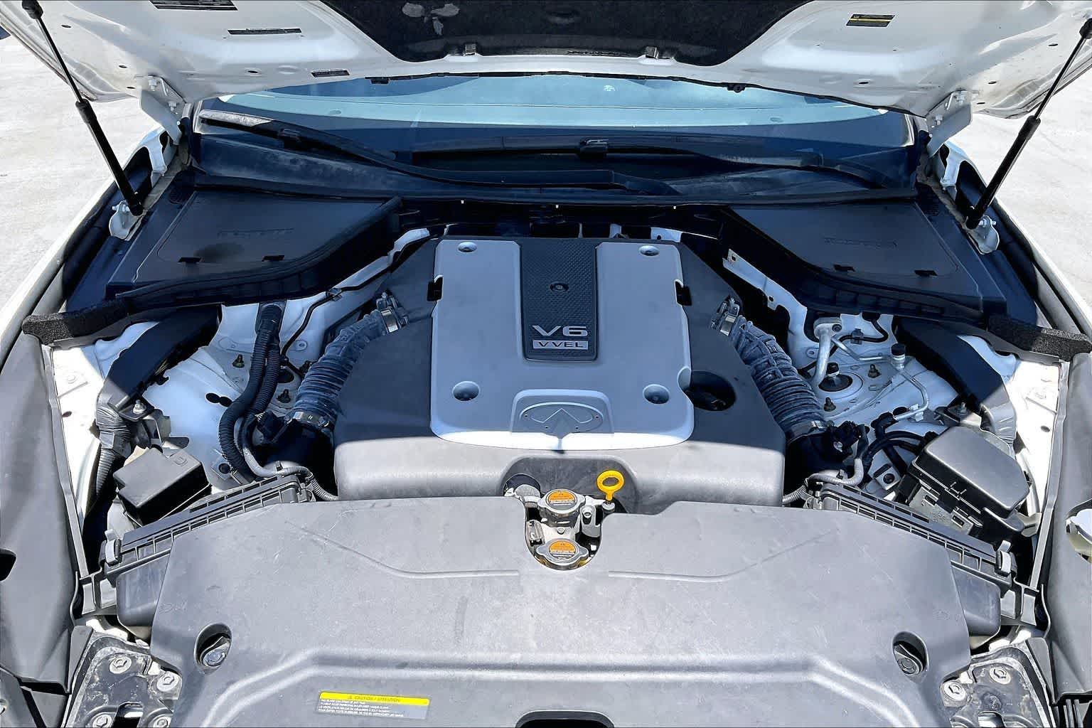 Thumbnail: 2014 INFINITI Q50 - 9