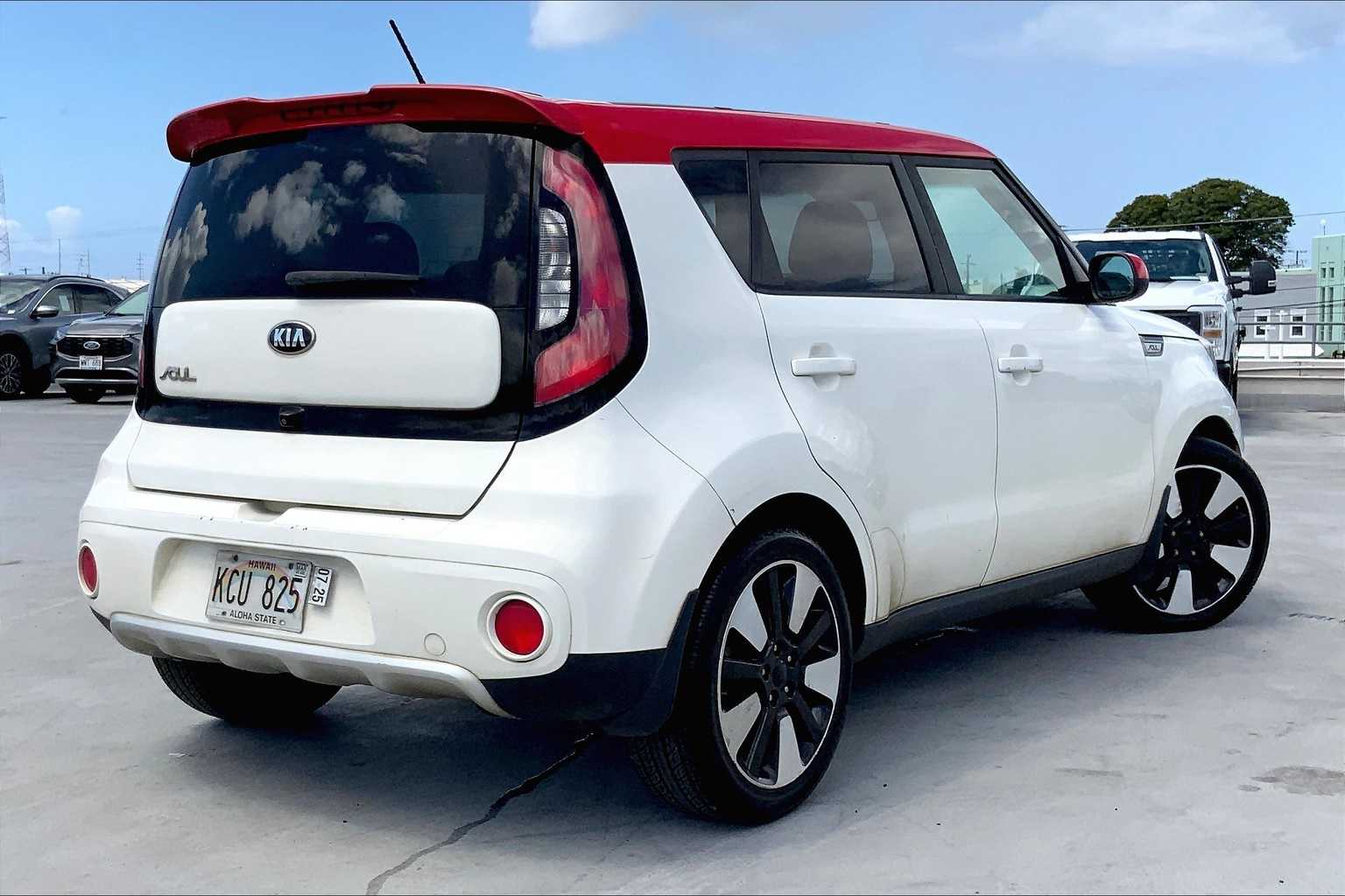 Thumbnail: 2017 Kia Soul - 22