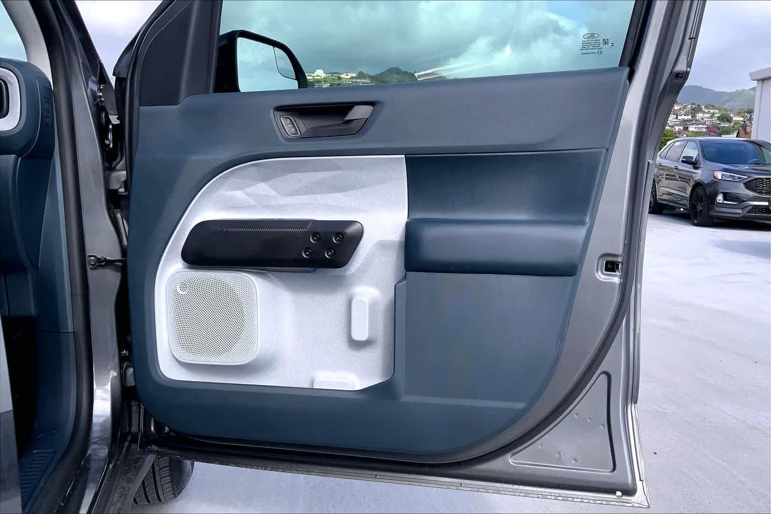 Thumbnail: 2025 Ford Maverick - 28