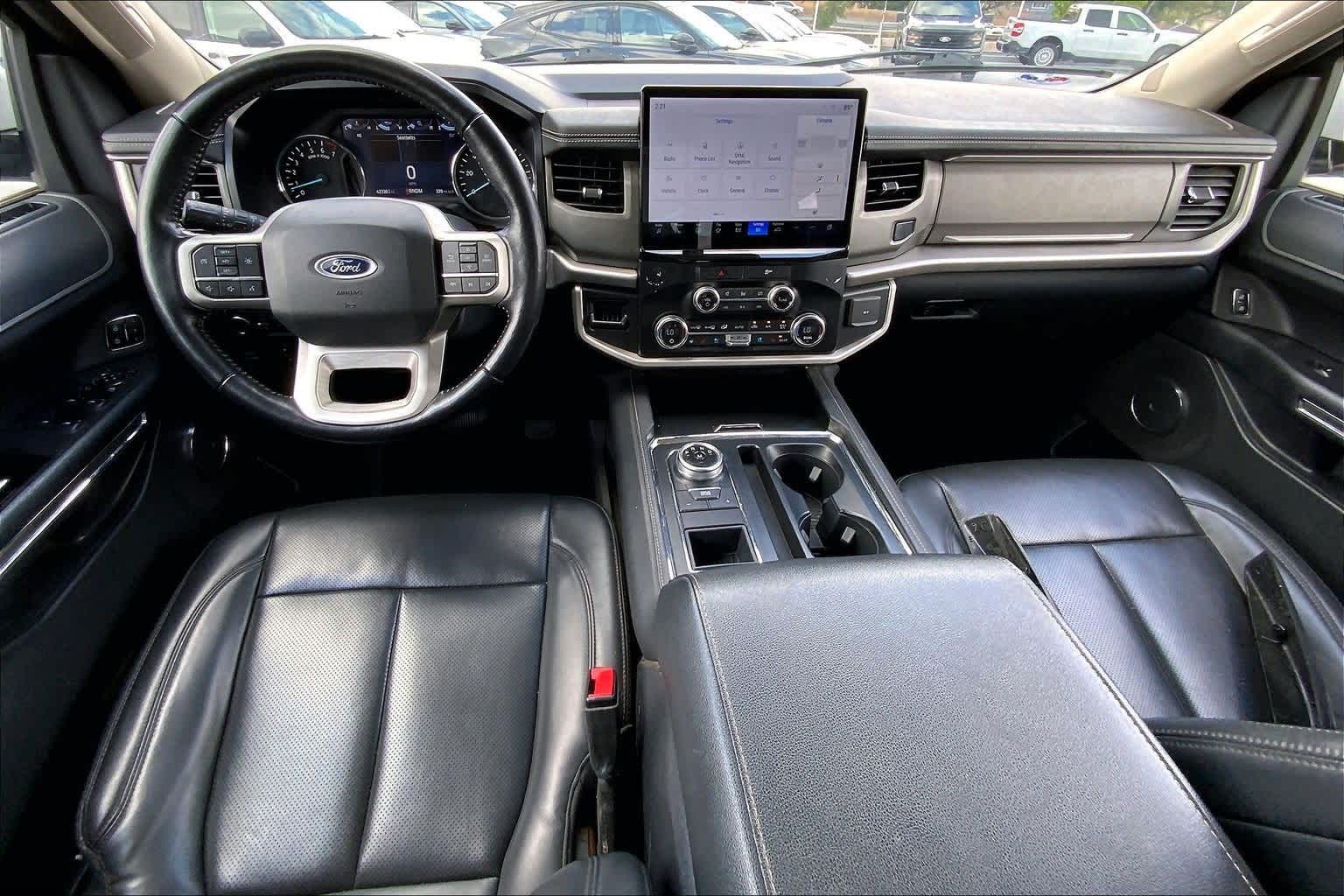 Thumbnail: 2022 Ford Expedition MAX - 10