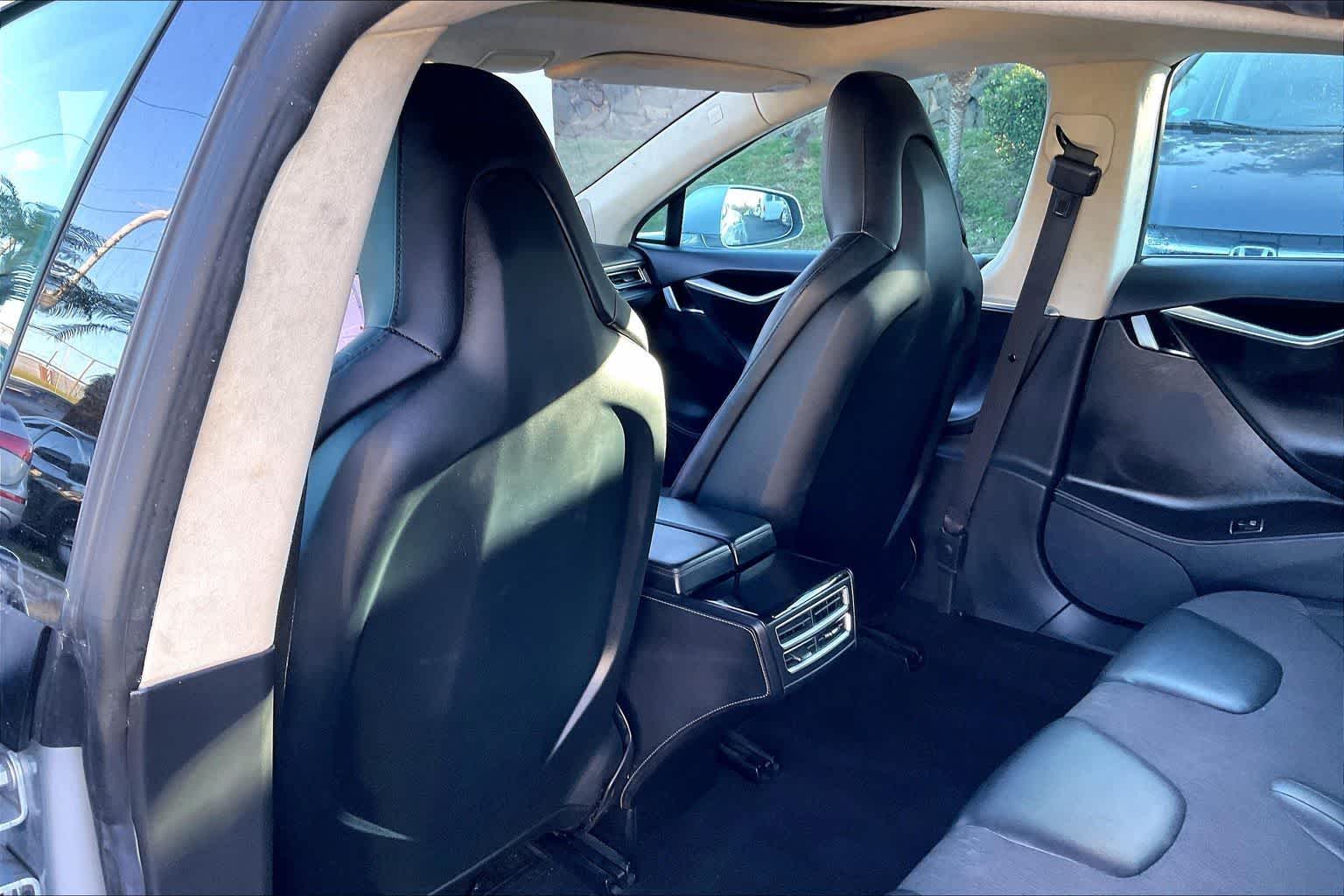 Thumbnail: 2016 Tesla Model S - 12