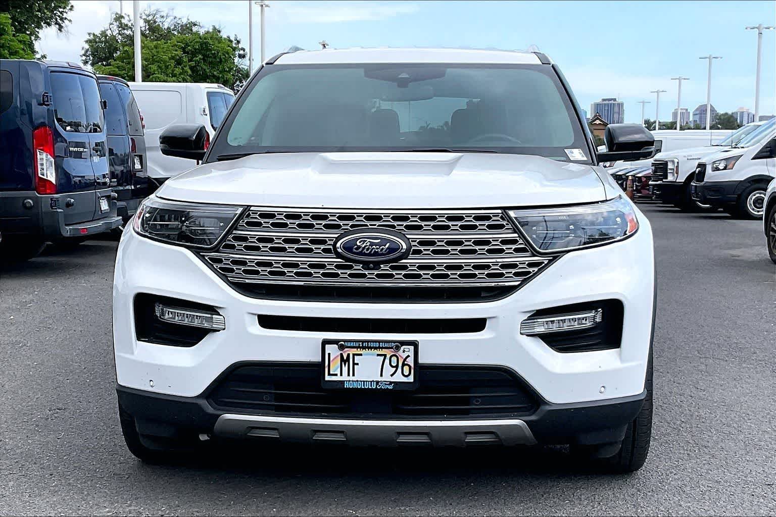 Thumbnail: 2022 Ford Explorer - 6