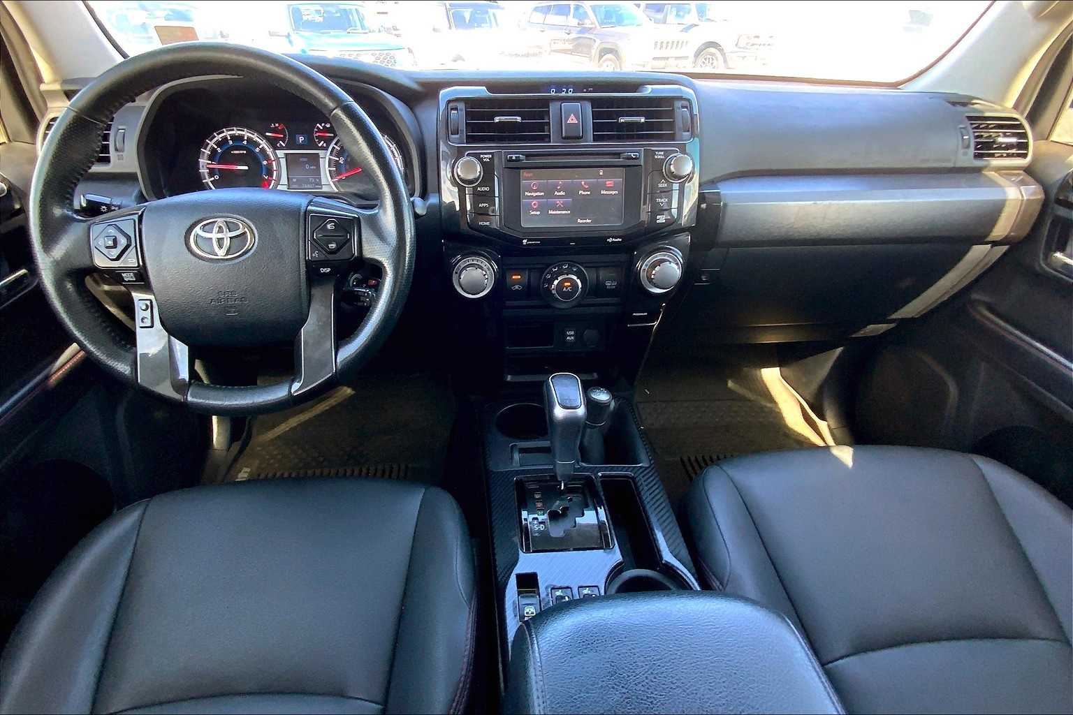 Thumbnail: 2018 Toyota 4Runner - 10