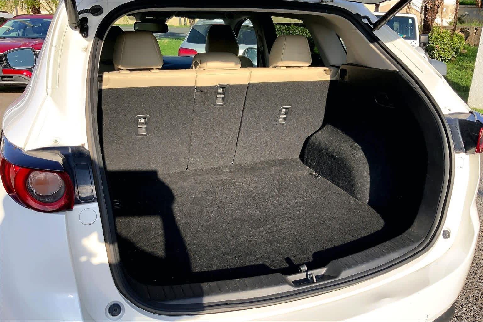 Thumbnail: 2018 Mazda CX-5 - 18