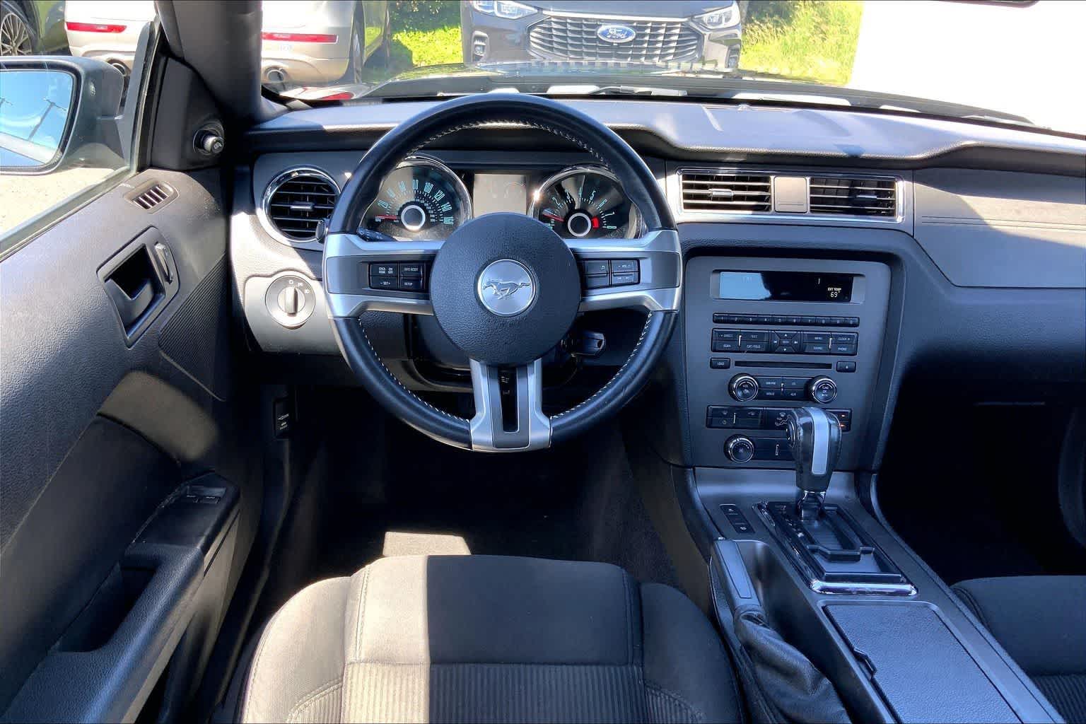 Thumbnail: 2013 Ford Mustang - 13