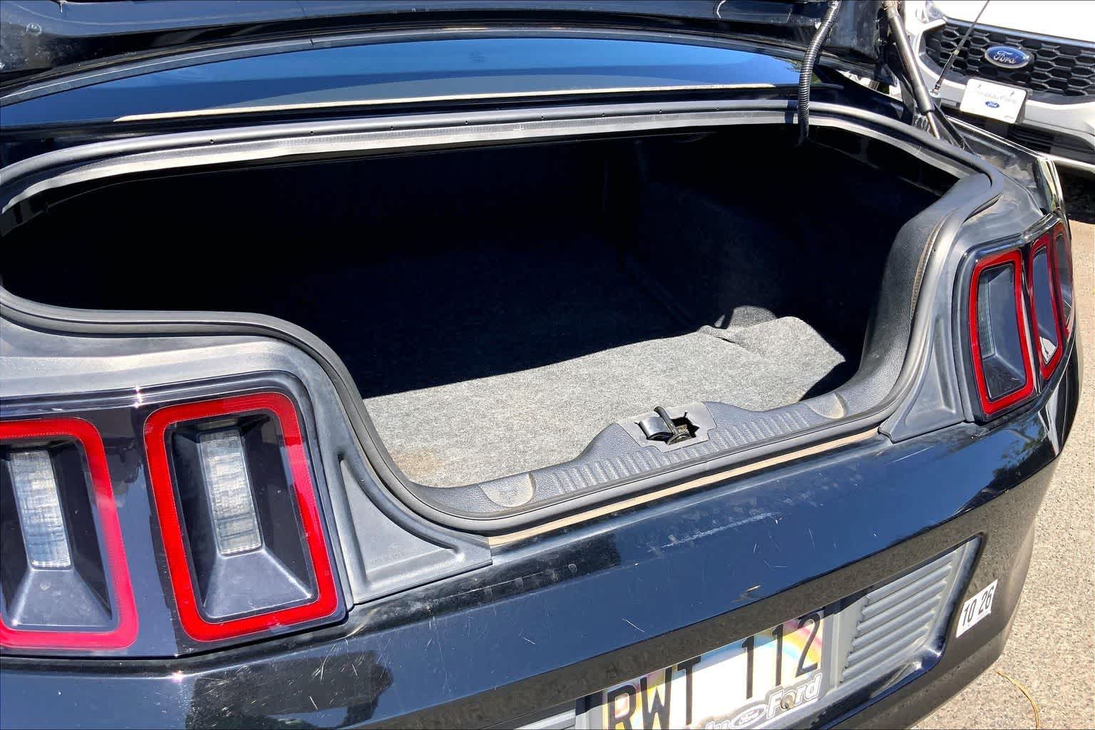 Thumbnail: 2013 Ford Mustang - 17