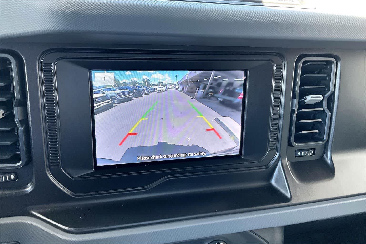 Thumbnail: 2022 Ford Bronco - 26