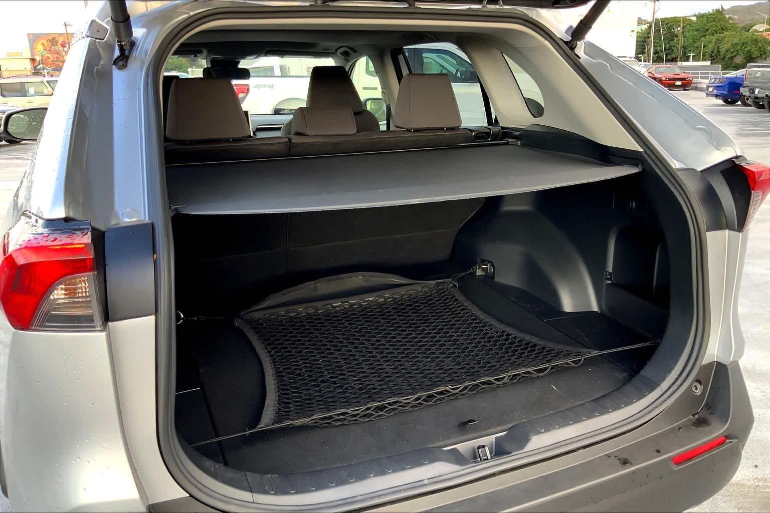 Thumbnail: 2025 Toyota RAV4 - 18