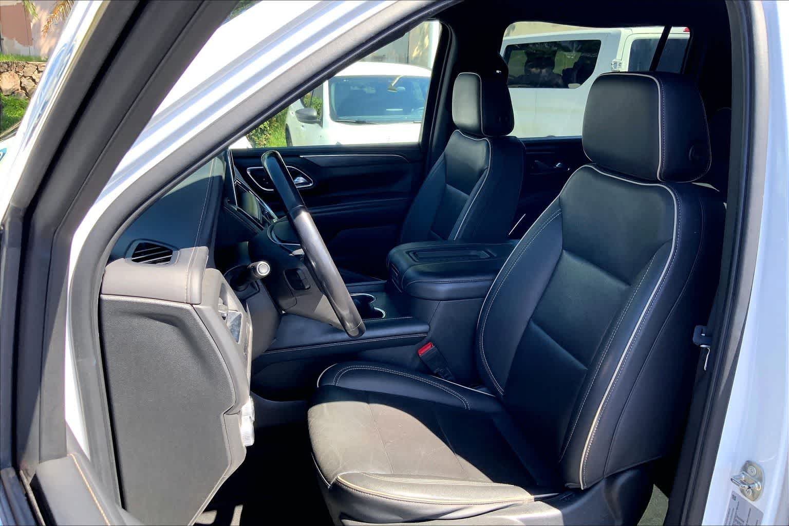 Thumbnail: 2022 GMC Yukon XL - 11