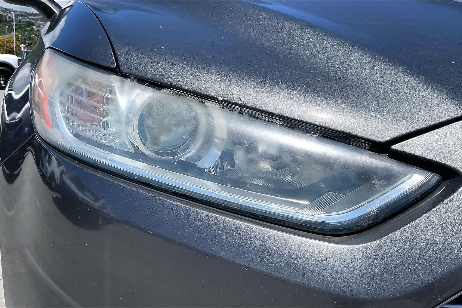 Thumbnail: 2016 Ford Fusion - 30