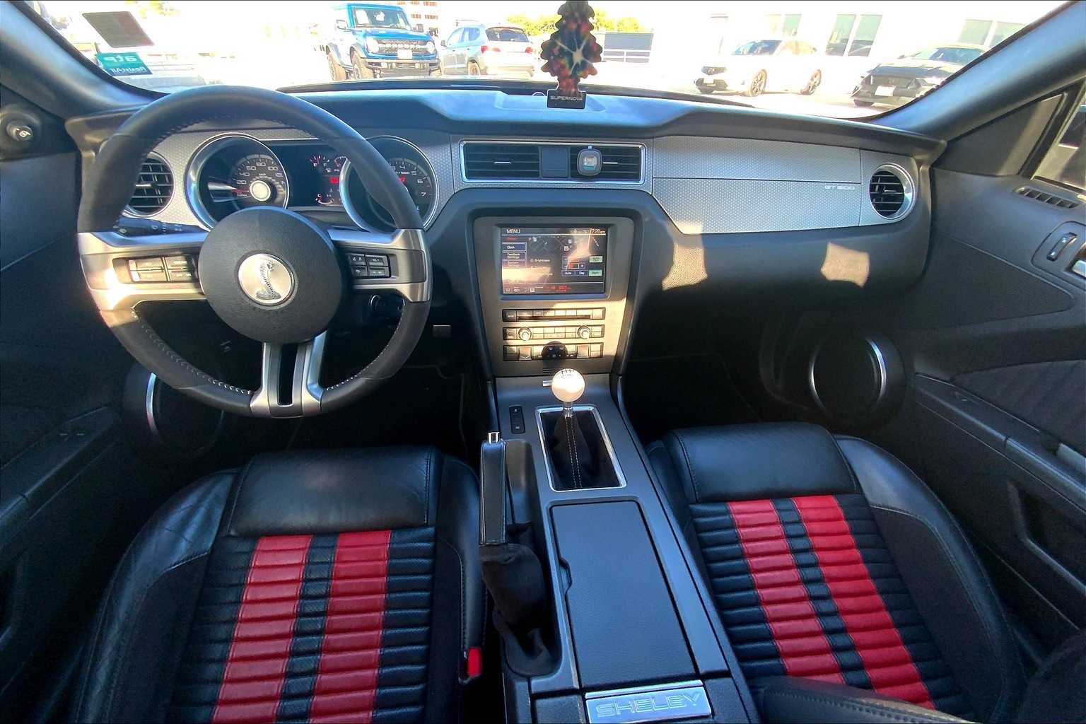 Thumbnail: 2012 Ford Mustang - 10