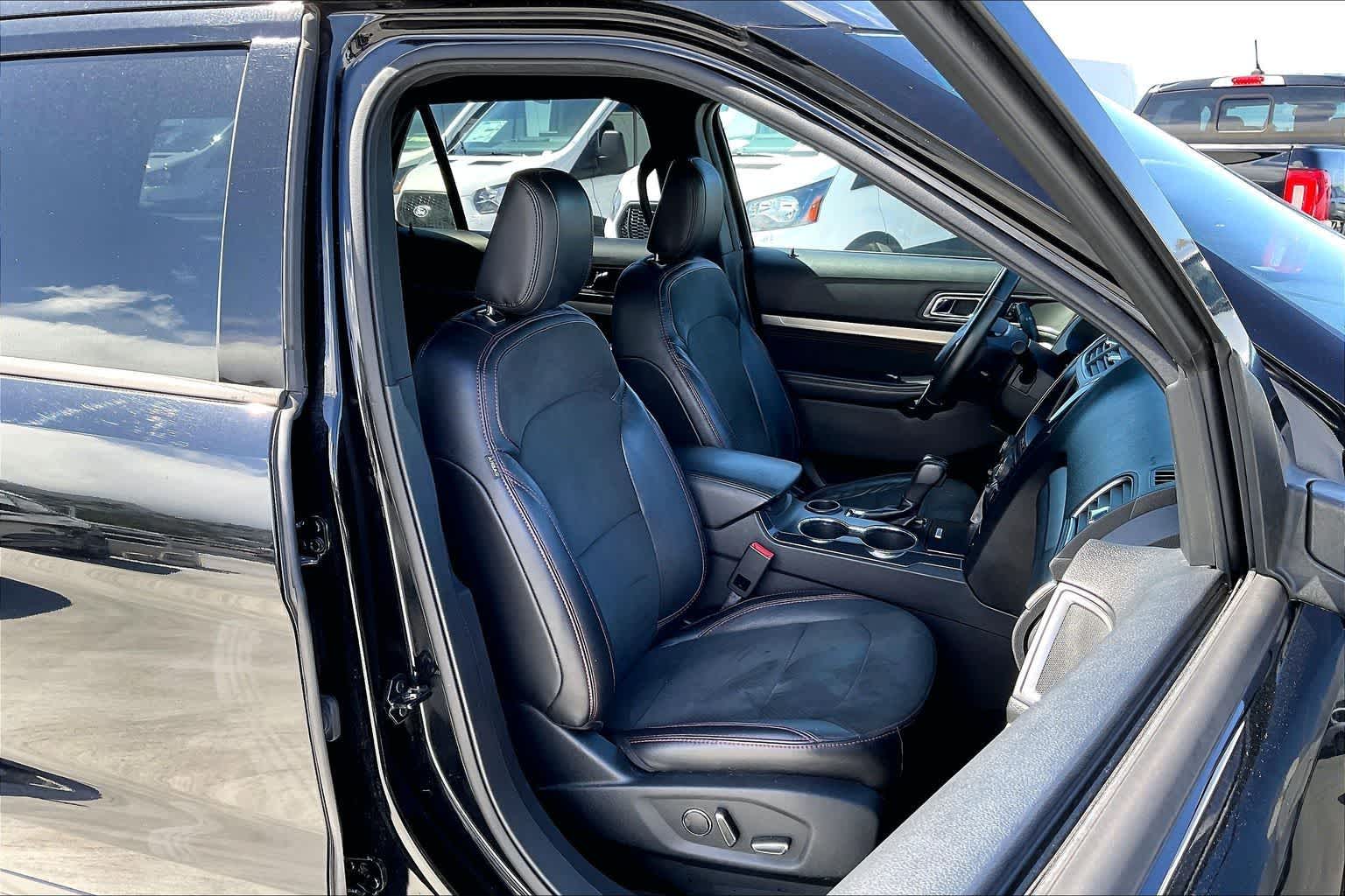 Thumbnail: 2018 Ford Explorer - 13