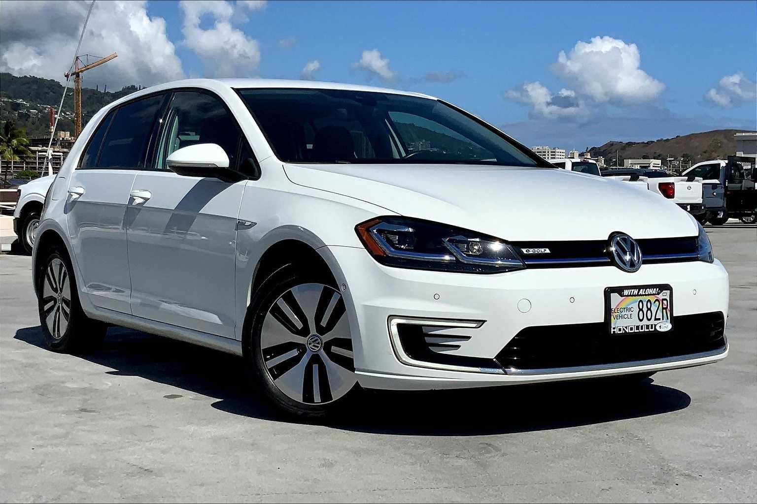 Thumbnail: 2019 Volkswagen e-Golf - 21