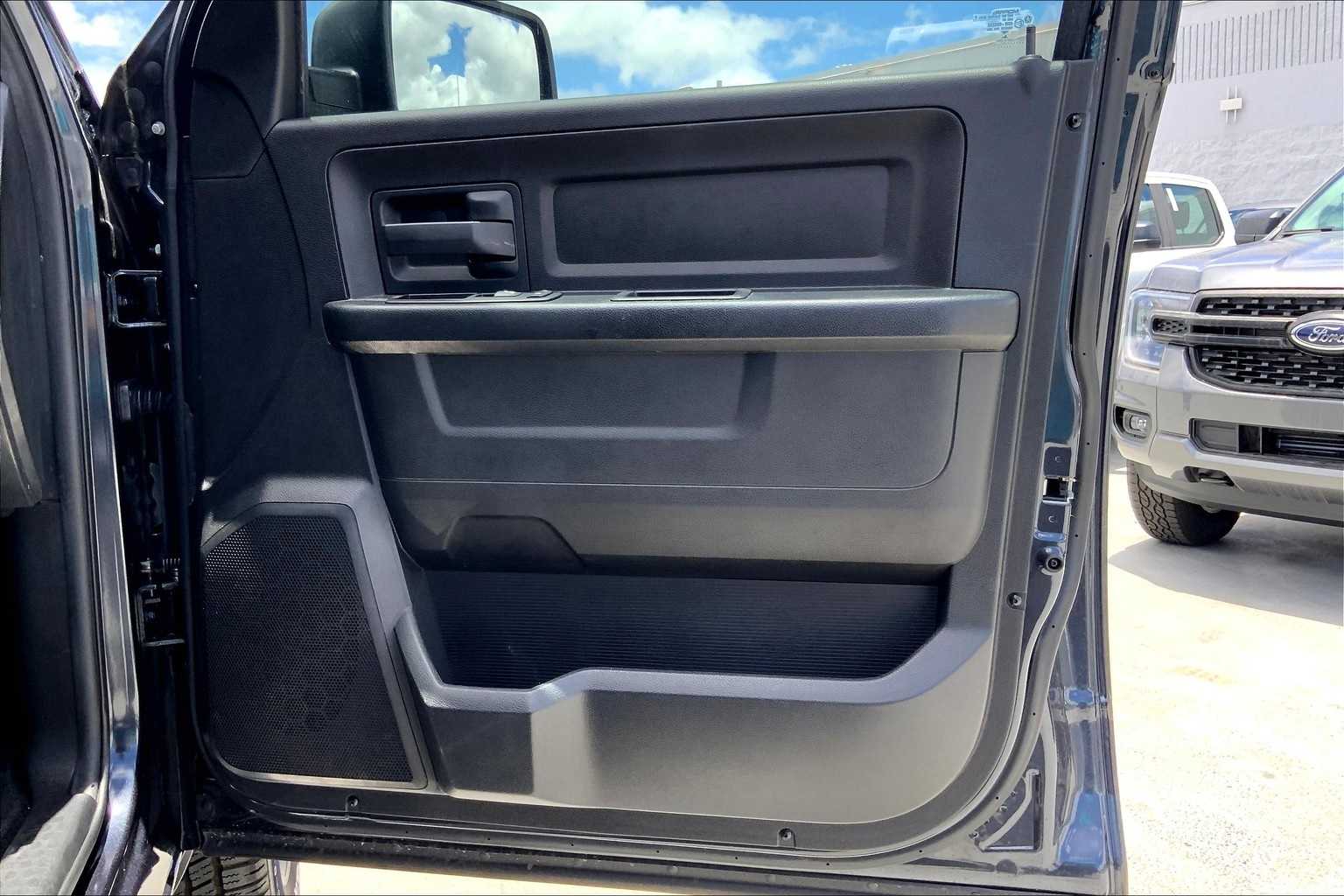 Thumbnail: 2015 RAM 1500 - 28