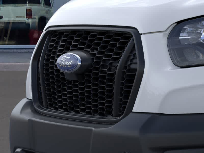 Thumbnail: 2025 Ford Econoline - 17
