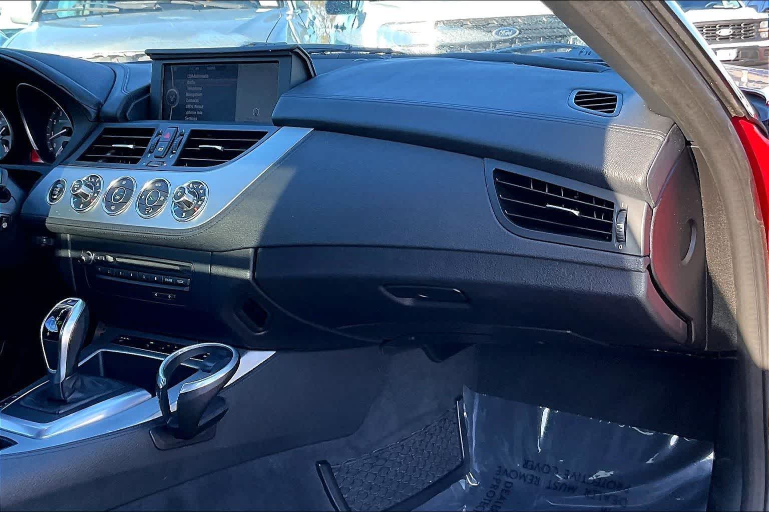 Thumbnail: 2011 BMW Z4 - 22