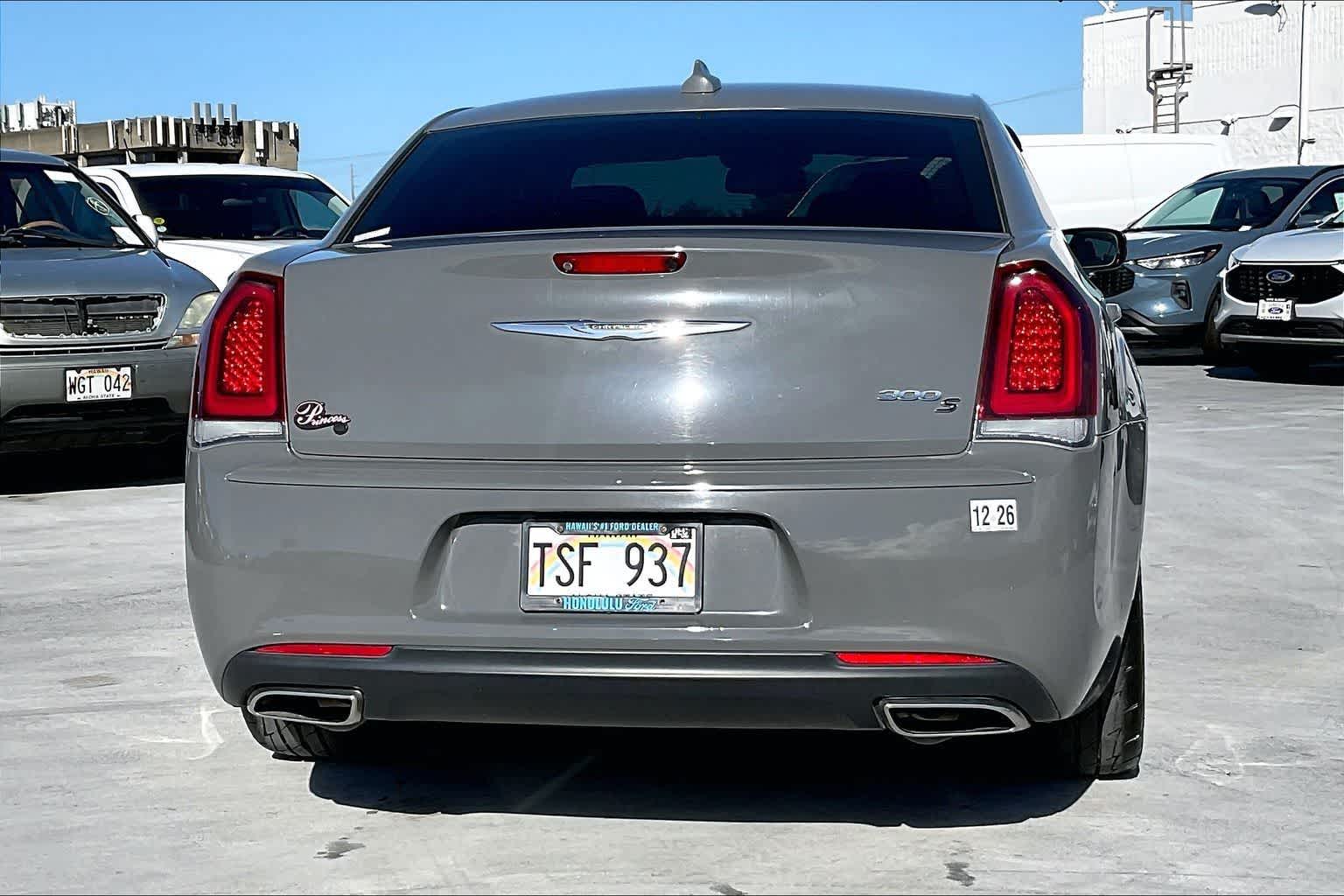 Thumbnail: 2019 Chrysler 300 - 5