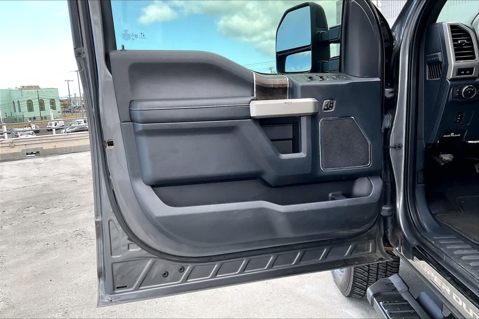 Thumbnail: 2022 Ford F-250 - 26
