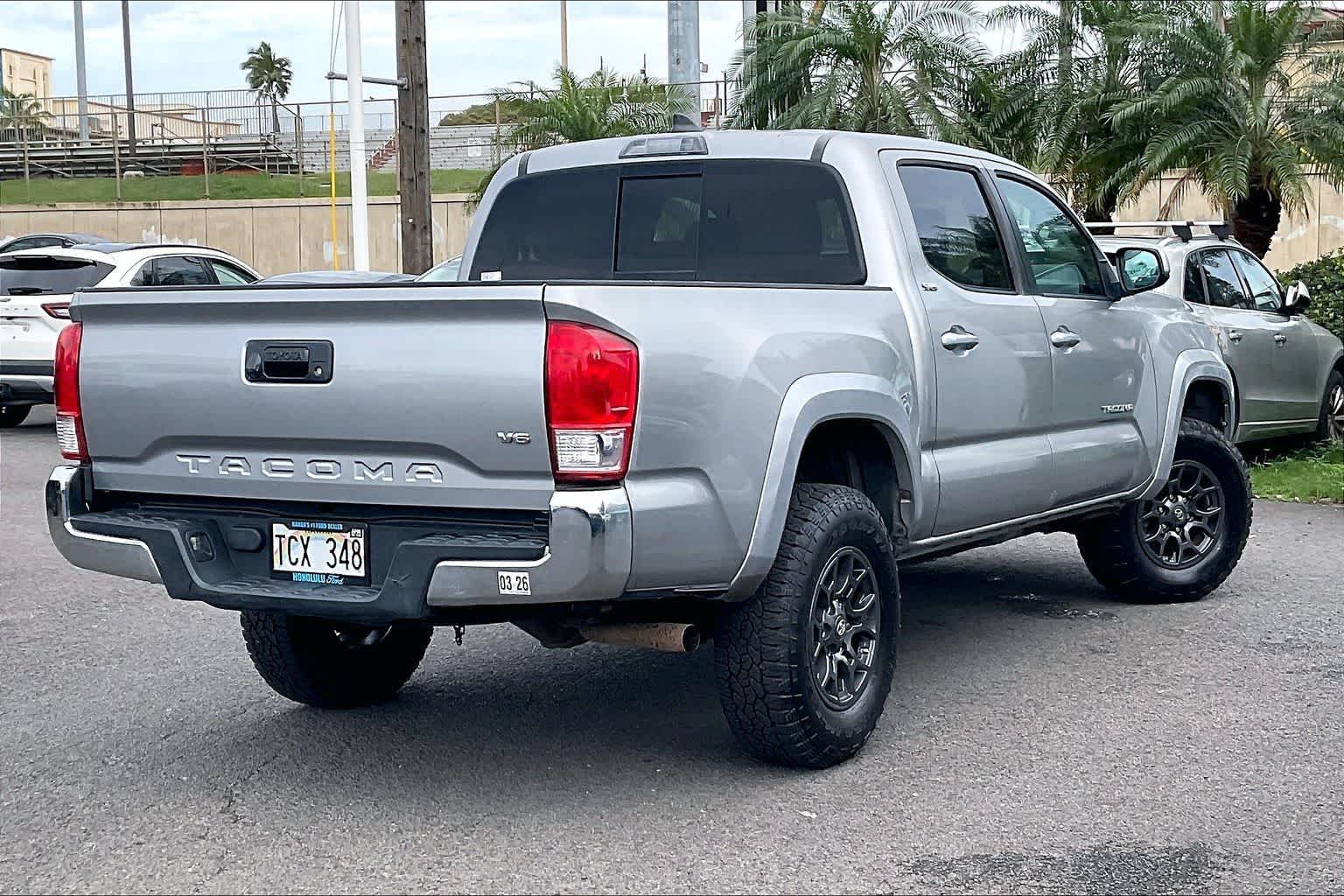 Thumbnail: 2017 Toyota Tacoma - 22