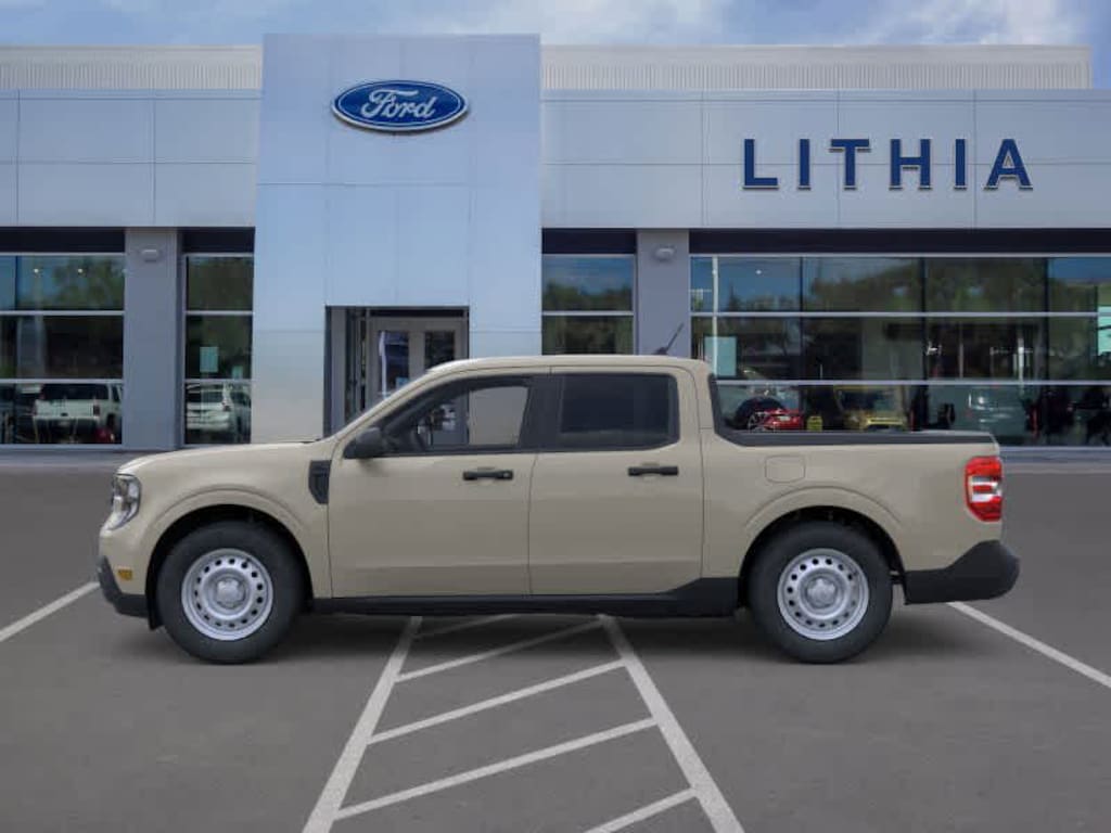 New 2025 Ford Maverick XL Truck SuperCrew