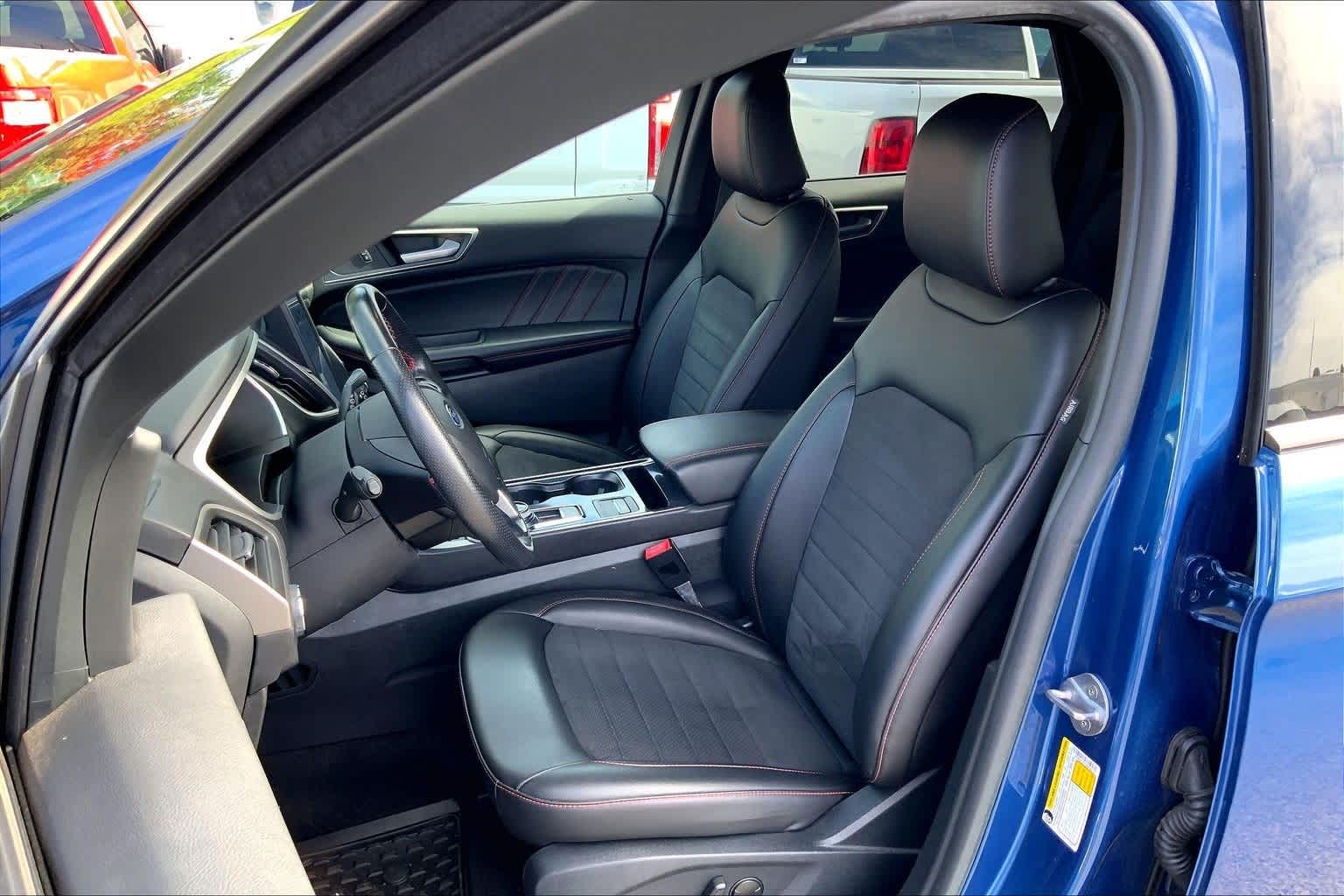 Thumbnail: 2021 Ford Edge - 11