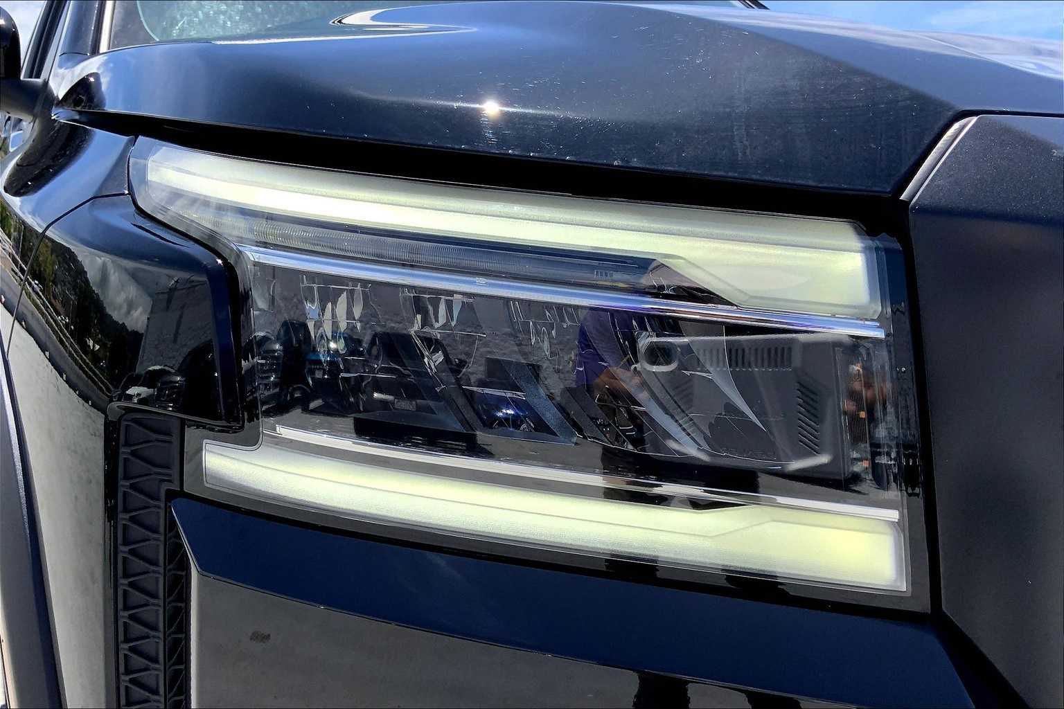 Thumbnail: 2023 Nissan Frontier - 31
