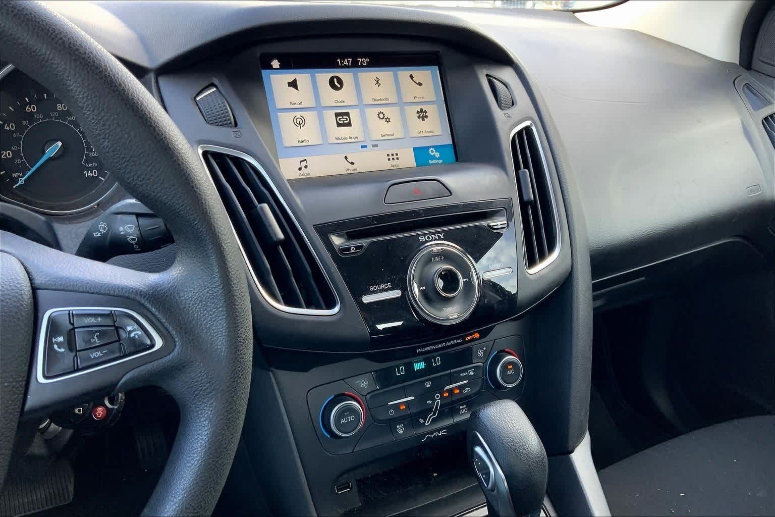 Thumbnail: 2017 Ford Focus - 15