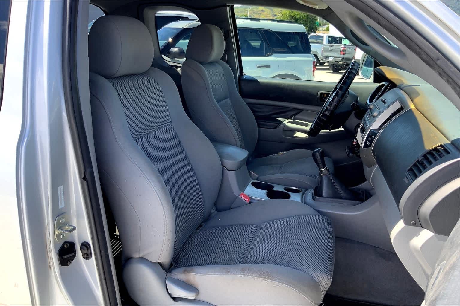 Thumbnail: 2005 Toyota Tacoma - 13