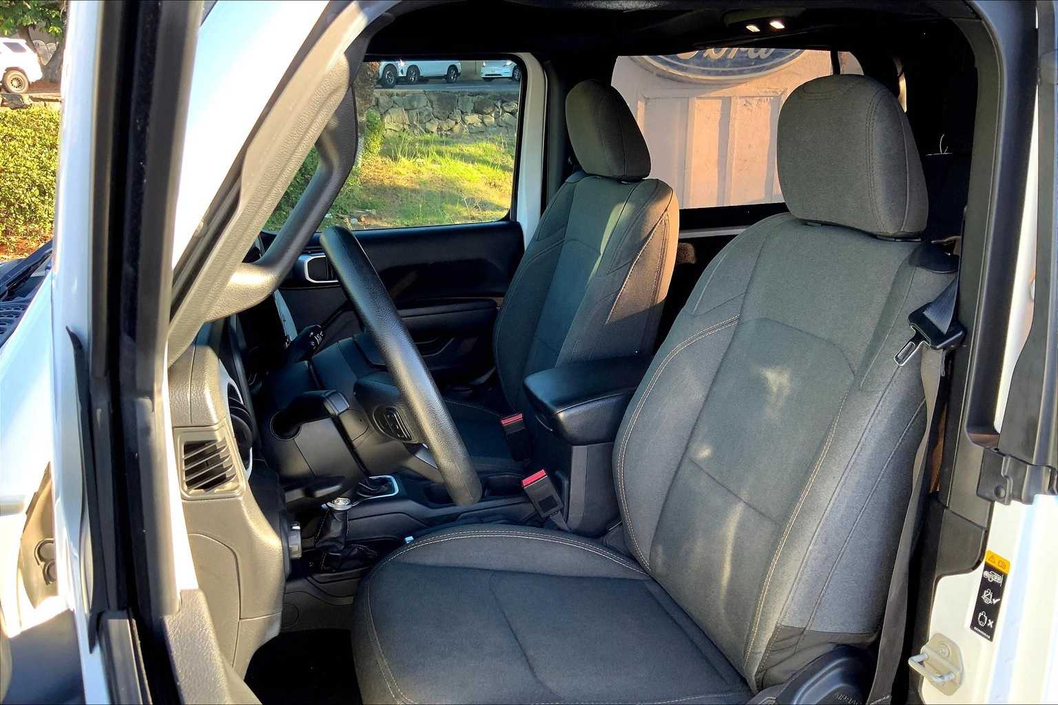 Thumbnail: 2024 Jeep Wrangler - 11