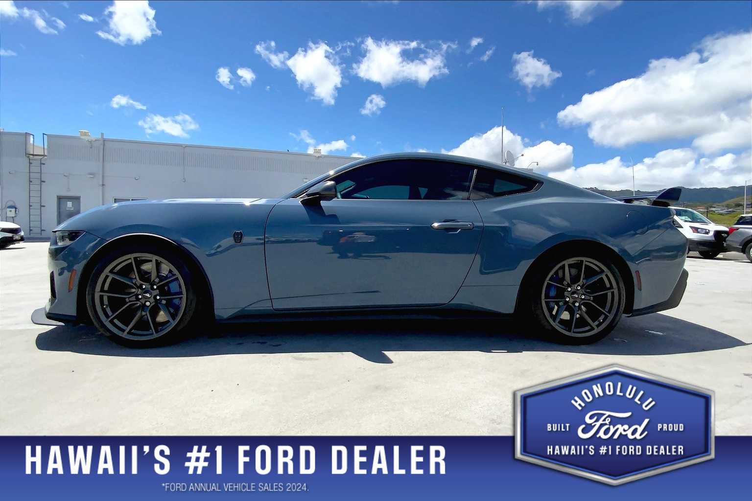 2024 Ford Mustang Dark Horse 3
