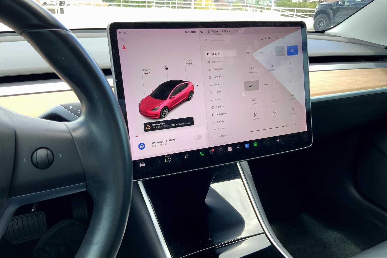 Thumbnail: 2019 Tesla Model 3 - 15