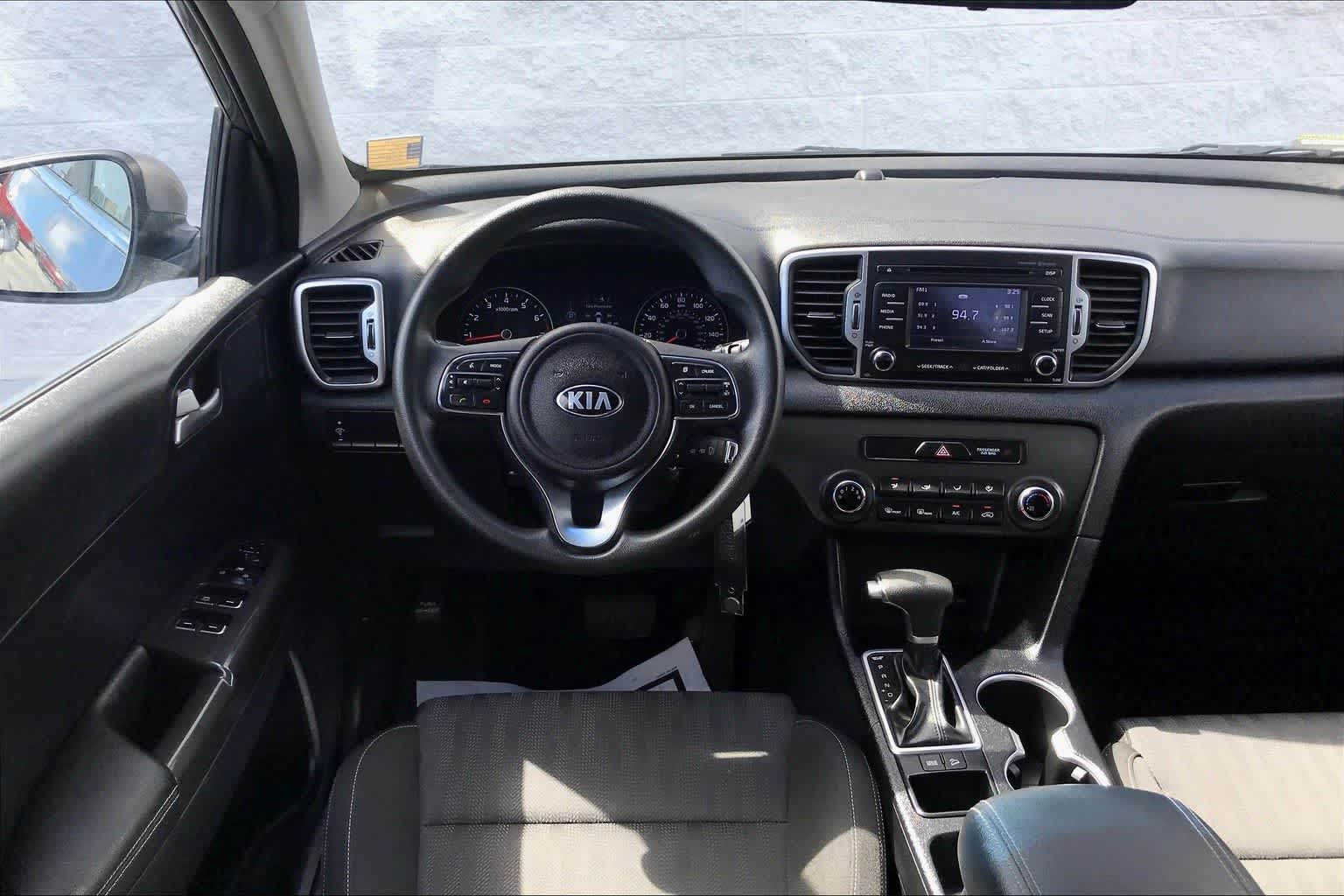 Thumbnail: 2017 Kia Sportage - 4