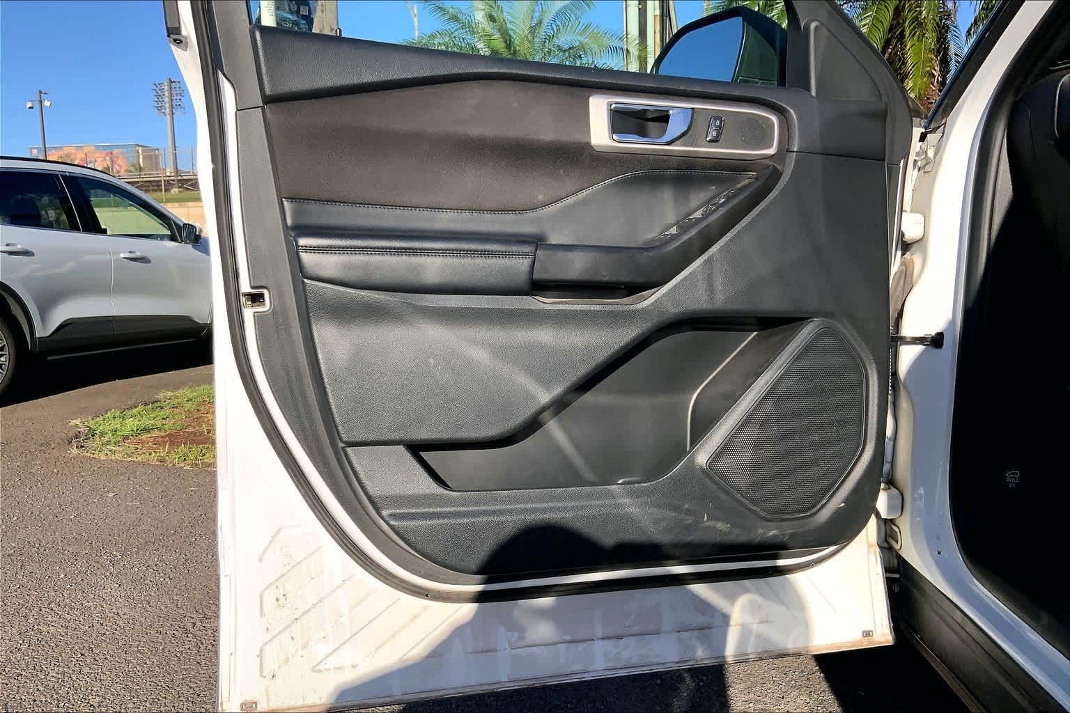 Thumbnail: 2020 Ford Explorer - 27