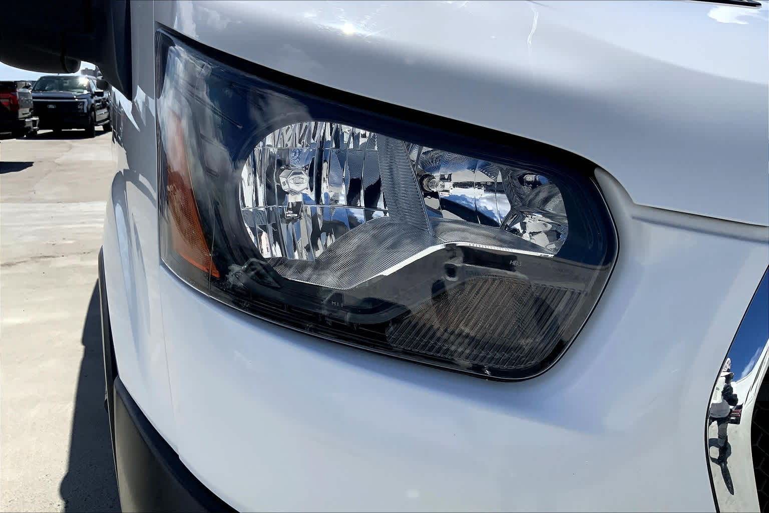 Thumbnail: 2023 Ford Transit Series - 31