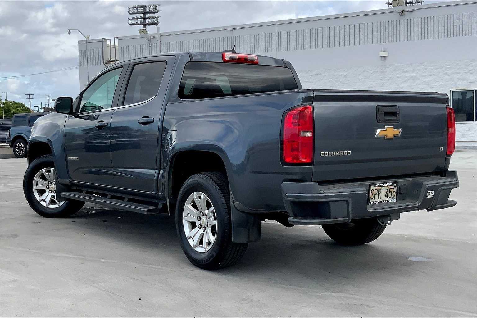 Thumbnail: 2015 Chevrolet Colorado - 4