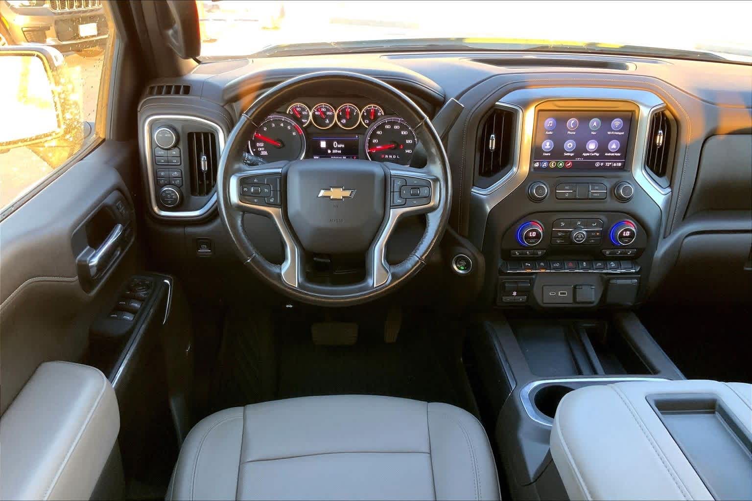Thumbnail: 2022 Chevrolet Silverado 1500 - 14
