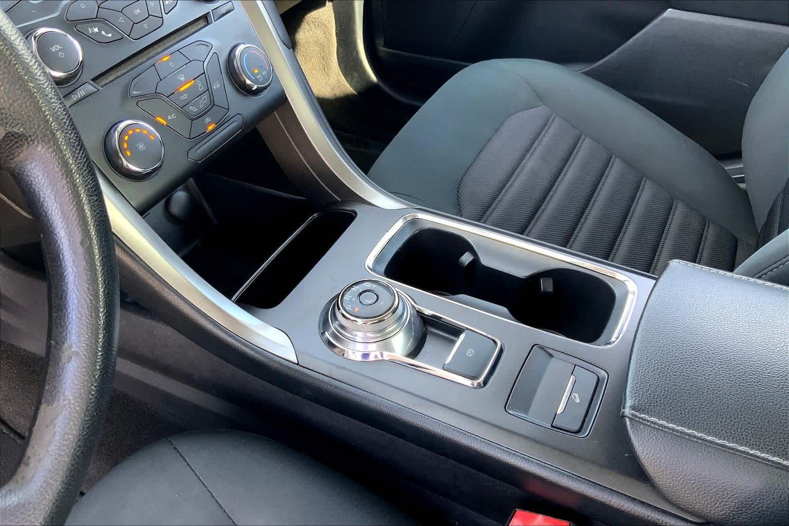 Thumbnail: 2018 Ford Fusion - 16