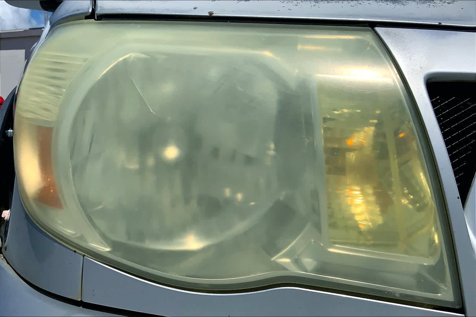 Thumbnail: 2005 Toyota Tacoma - 31