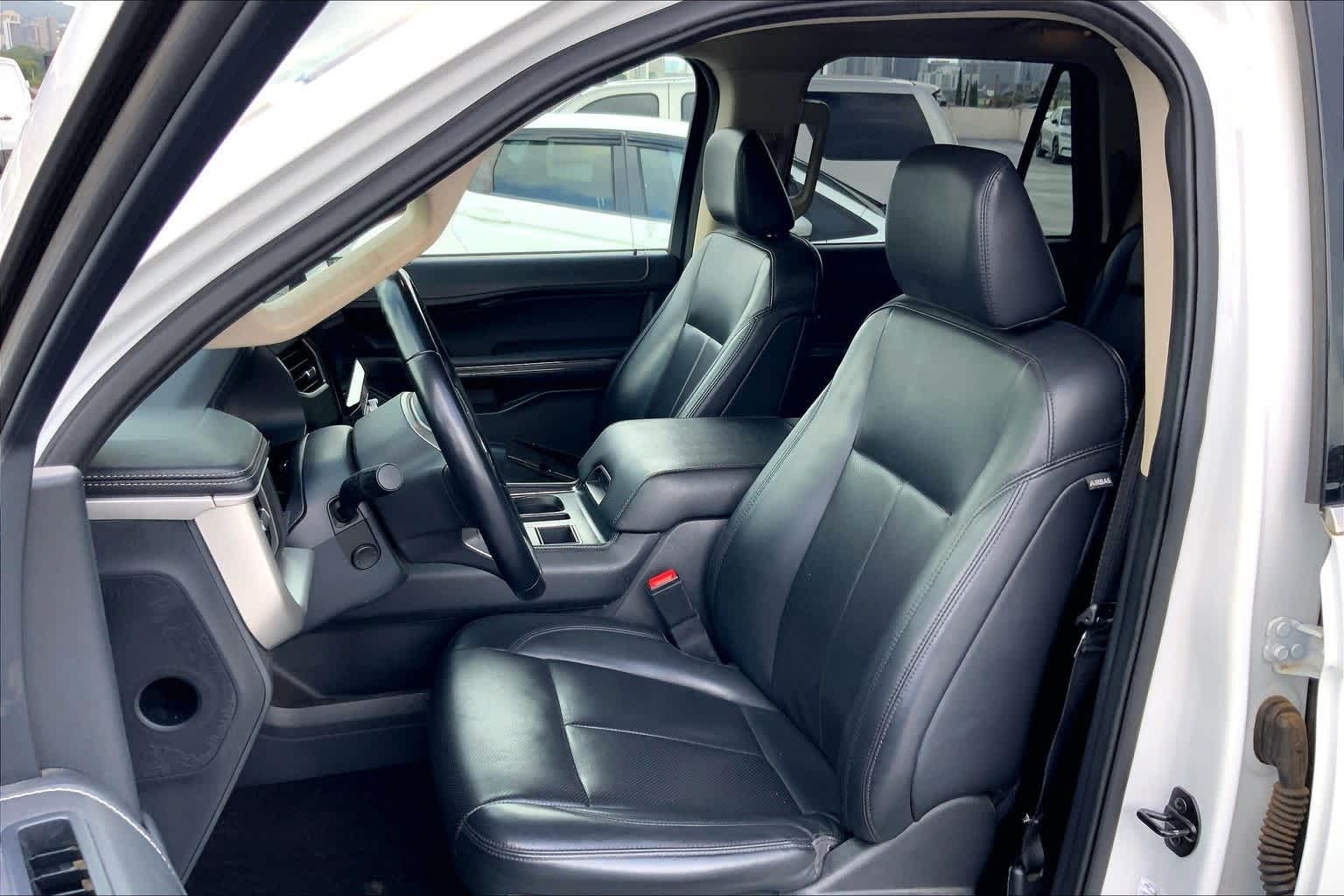 Thumbnail: 2022 Ford Expedition MAX - 11