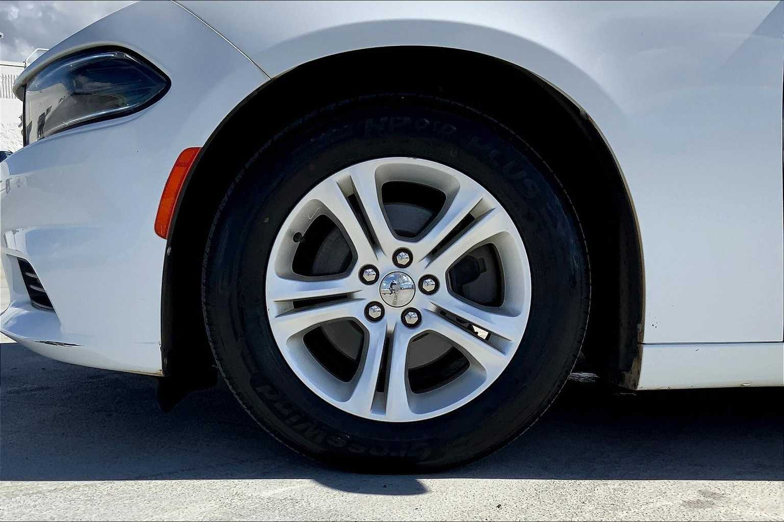 Thumbnail: 2021 Dodge Charger - 8