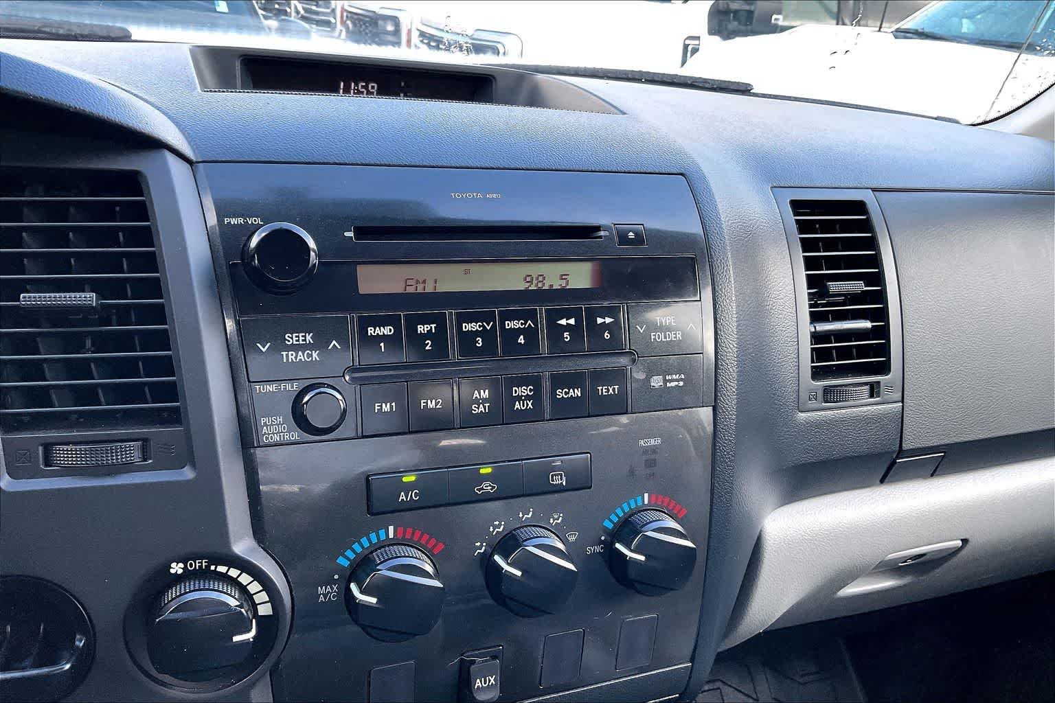 Thumbnail: 2013 Toyota Tundra - 26