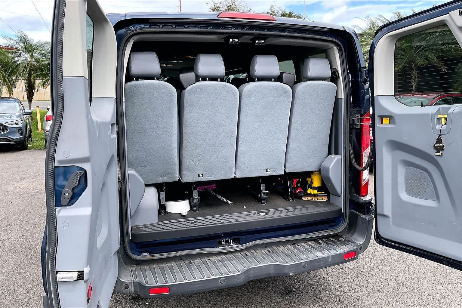 Thumbnail: 2017 Ford Transit Series - 18