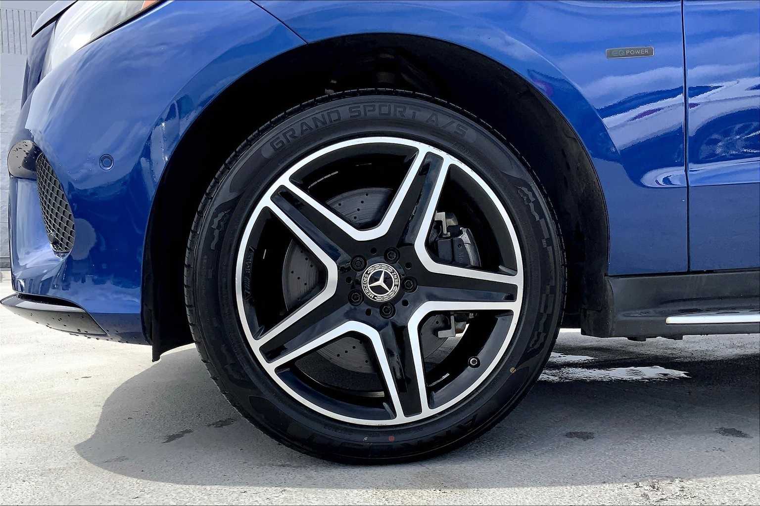 Thumbnail: 2018 Mercedes-Benz GLE - 8