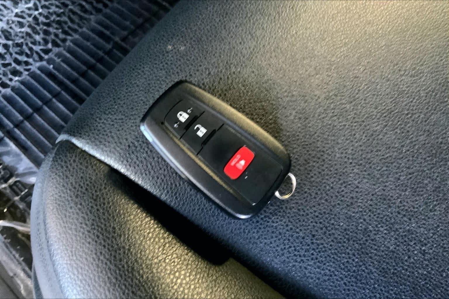 Thumbnail: 2023 Toyota 4Runner - 19