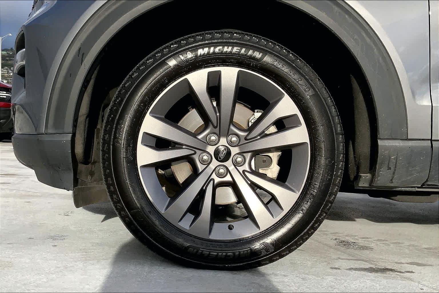 Thumbnail: 2023 Ford Explorer - 8