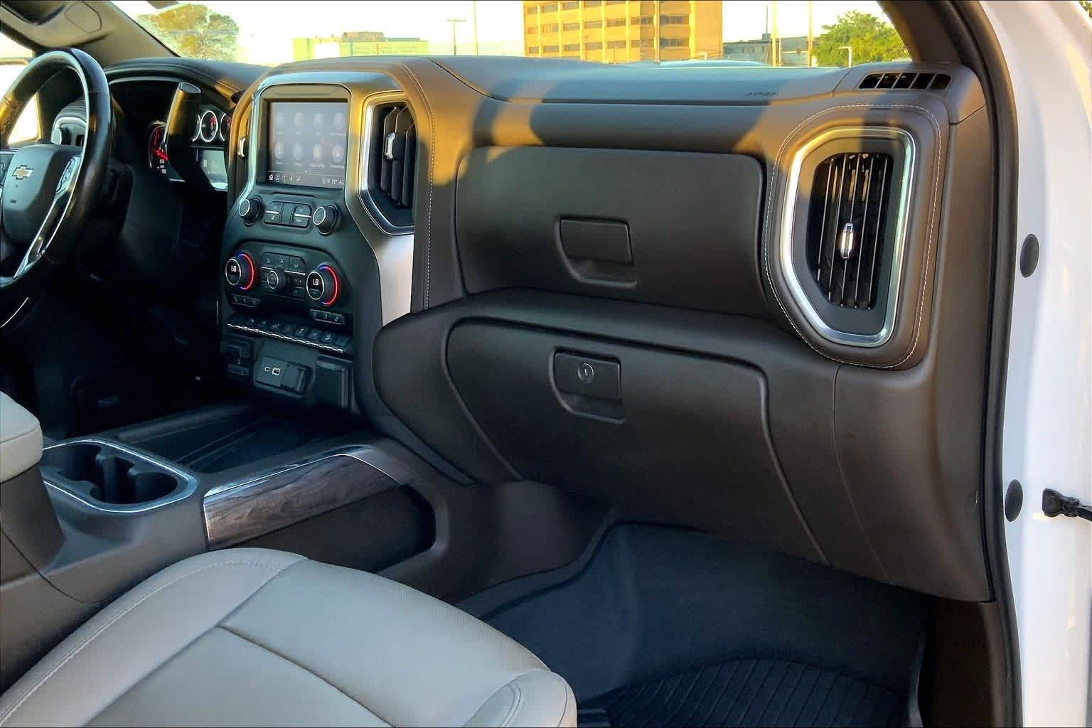 Thumbnail: 2022 Chevrolet Silverado 1500 - 23