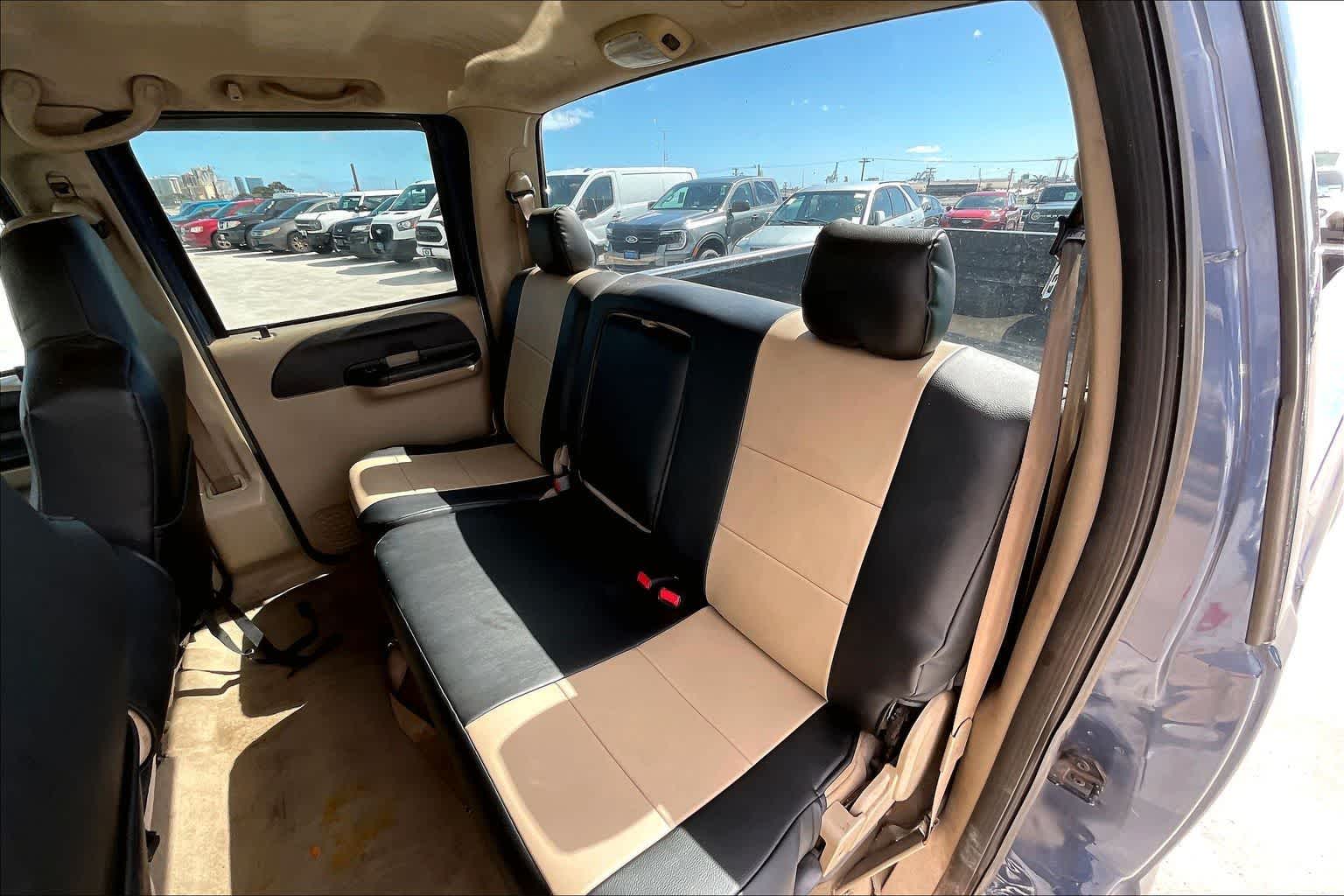 Thumbnail: 2007 Ford F-350 - 29