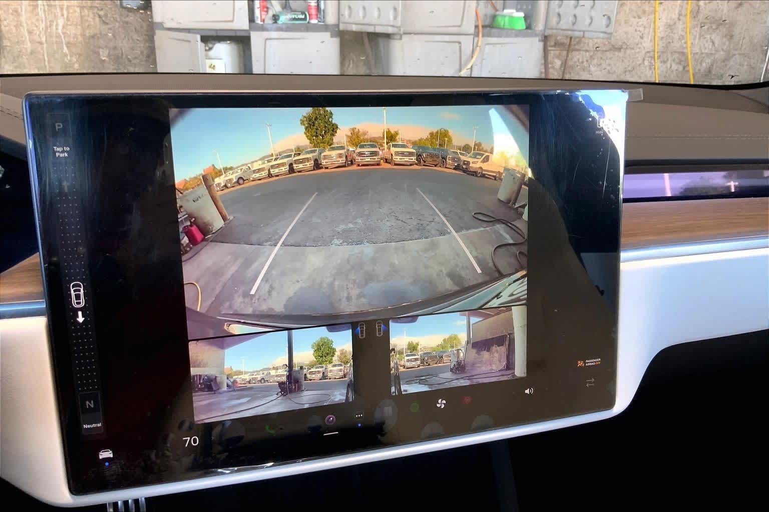 Thumbnail: 2022 Tesla Model S - 26