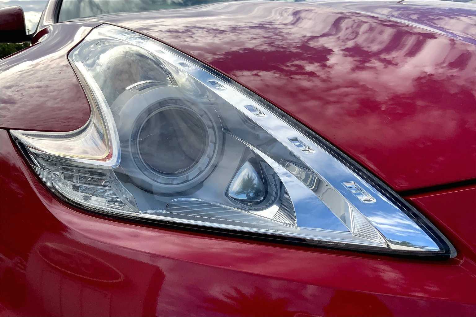 Thumbnail: 2014 Nissan Z - 30